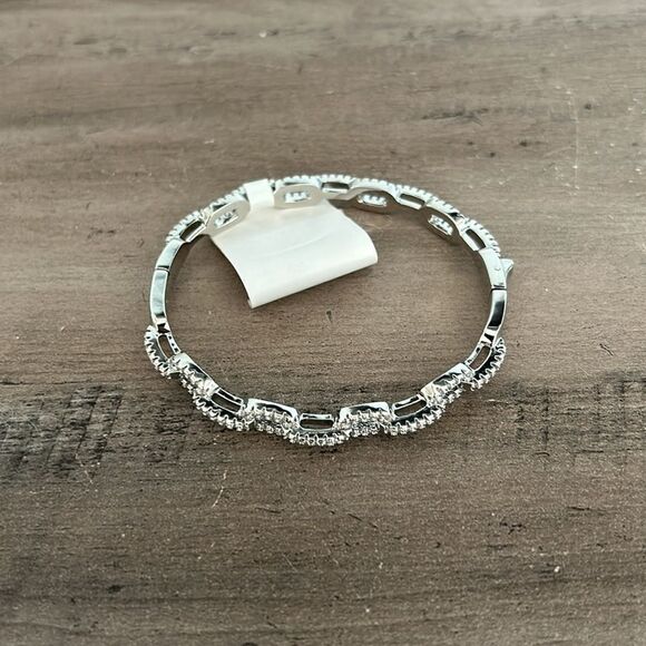 NWT Silver Rhinestone Bracelet - Picture 2 of 4